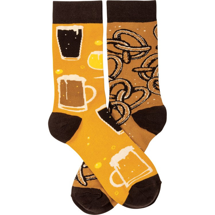 "BEER AND PRETZEL" SOCKS