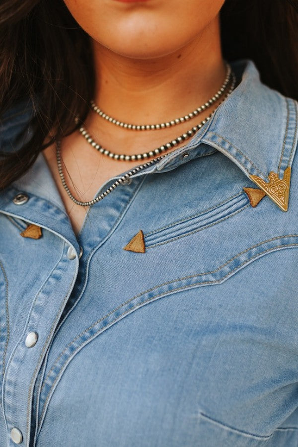 STRETCH DENIM WESTERN PEARL SNAP SHIRT