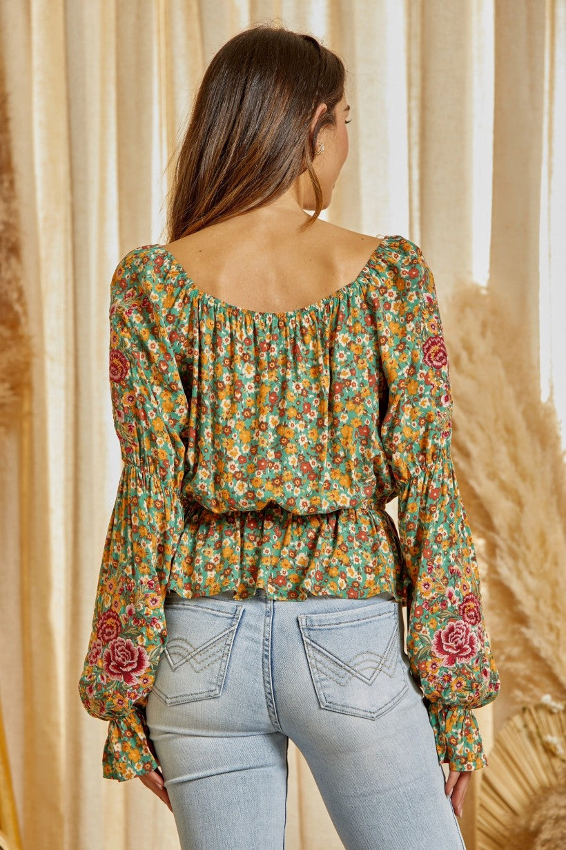 SAVANNAH JANE FLORAL PEASANT TOP in SAGE/RUST