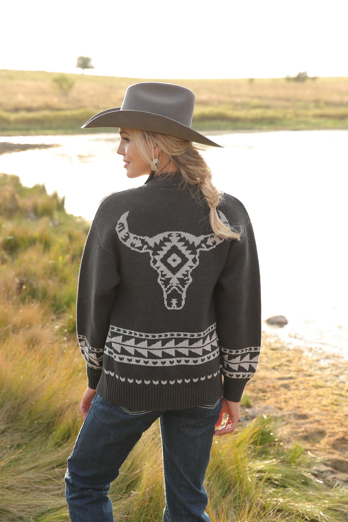 CRUEL DENIM WOMEN'S SWEATER KNIT CARDIGAN - CHARCOAL