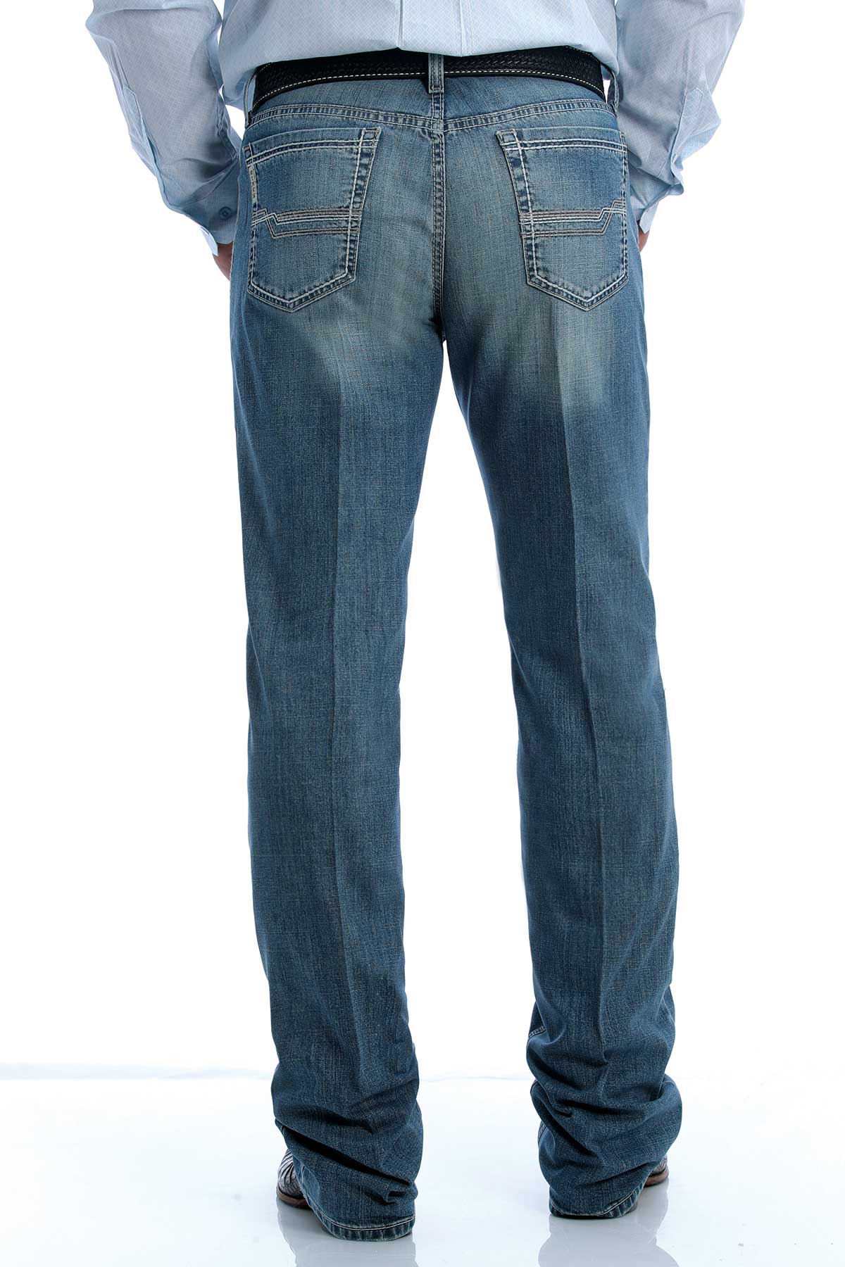 CINCH MEN'S SLIM FIT IAN JEANS IN A LIGHT WASH