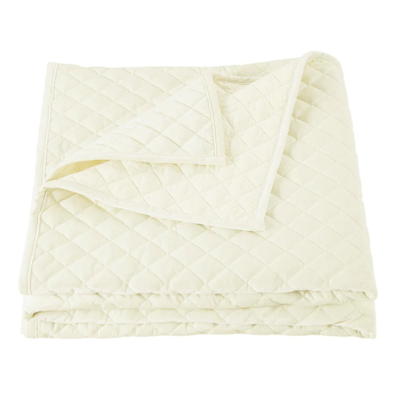 VELVET DIAMOND QUILT in CREAM, QUEEN