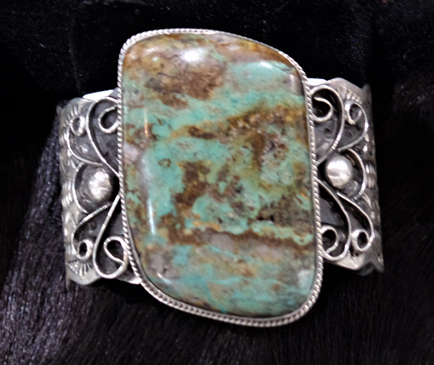 Chimney Butte Royston Turquoise Cuff Bracelet