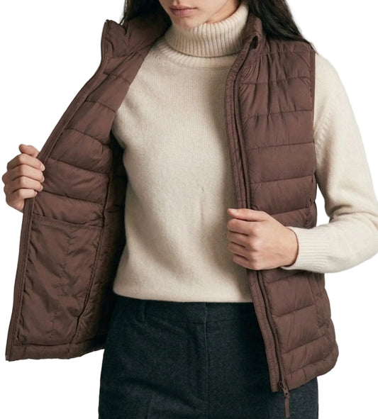LIGHTWEIGHT PACKABLE DOWN PUFFER VEST in CHOCOLATE