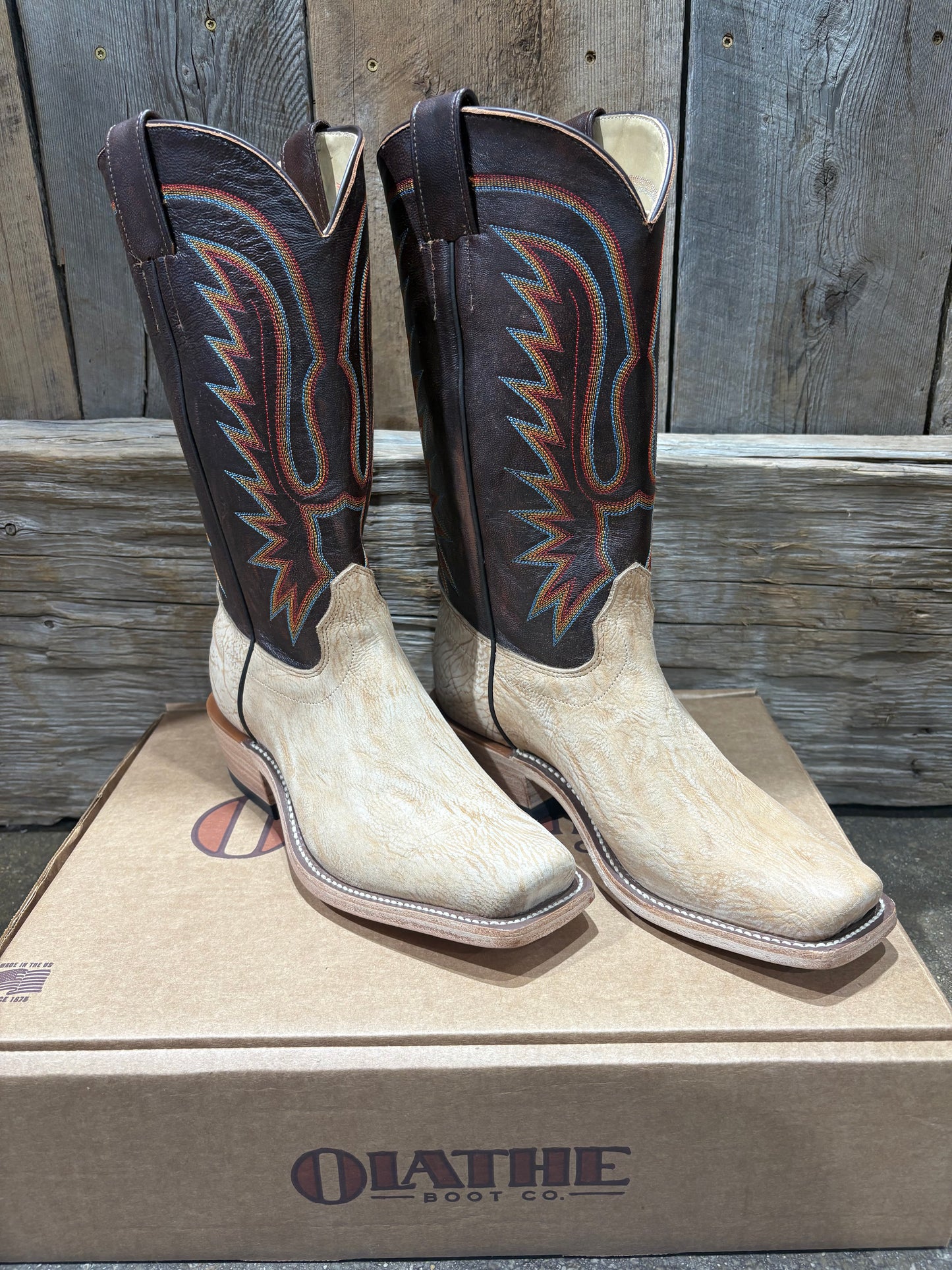 MENS OLATHE TAN WASHED SHOULDER BOOTS