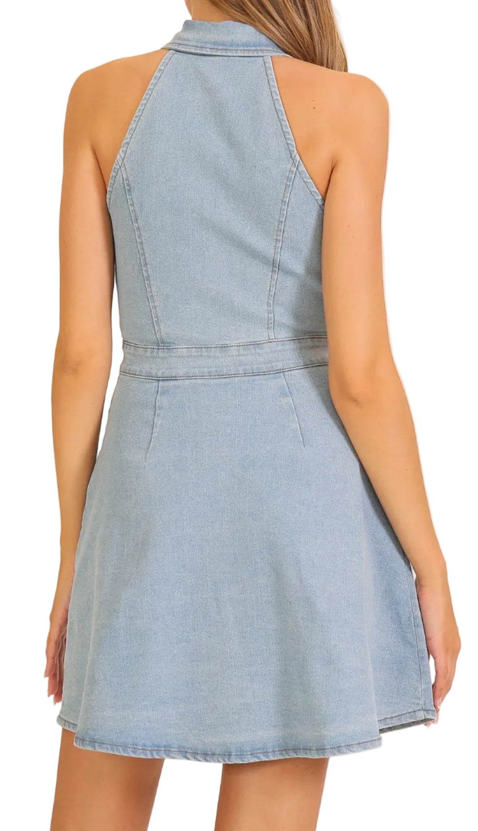 SLEEVELESS COLLARED BUTTON-DOWN LIGHT DENIM DRESS
