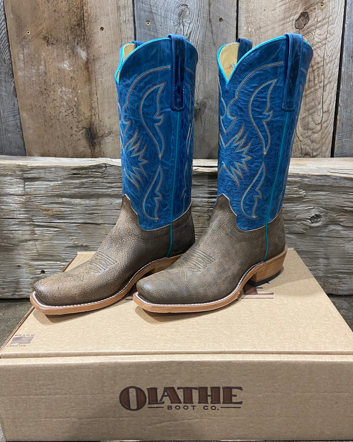 OLATHE RUST GIRAFFE MENS BOOTS