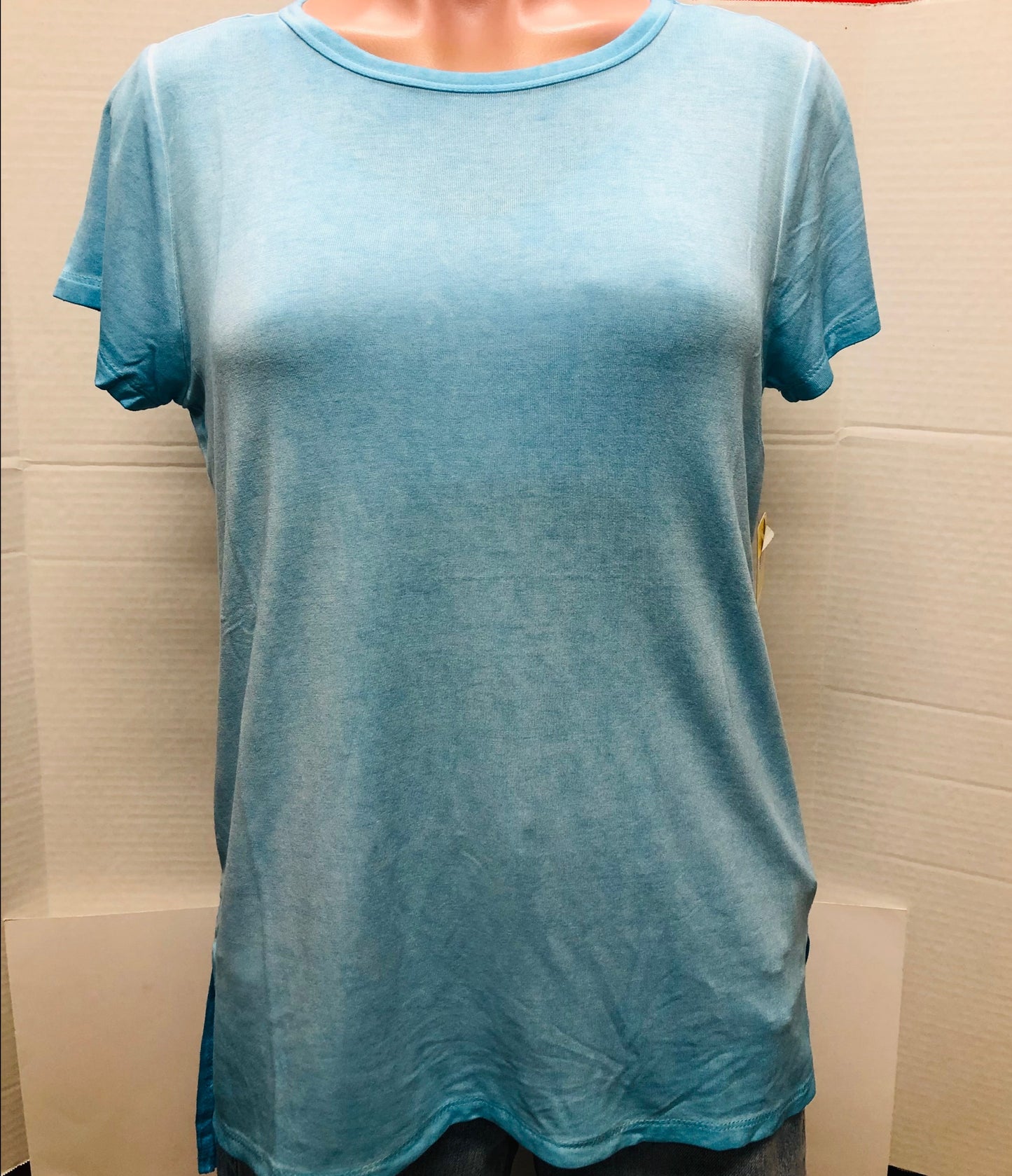 Ladies Short Sleeve Hi-Lo Hem Airbrush Tee - Aqua