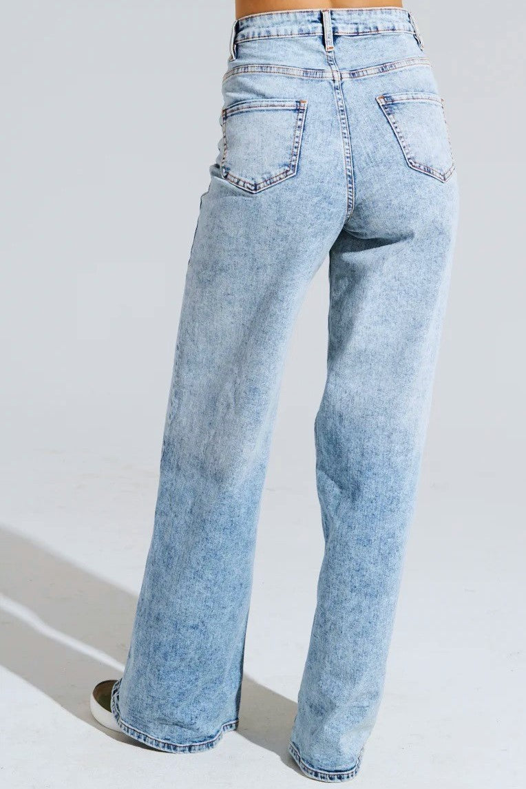 HIGH RISE MINERAL WASH WIDE LEG FLARE JEANS -LIGHT