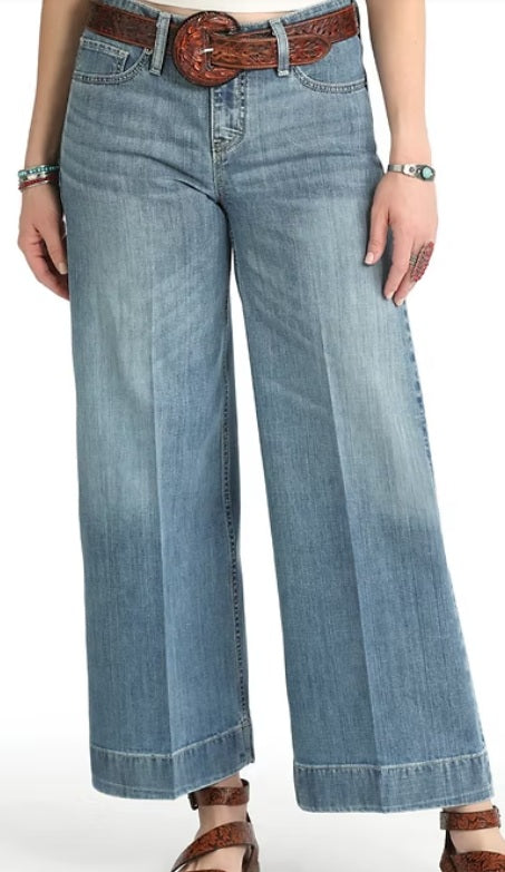 CRUEL GIRL HANNAH CROP JEANS - MEDIUM STONE WASH