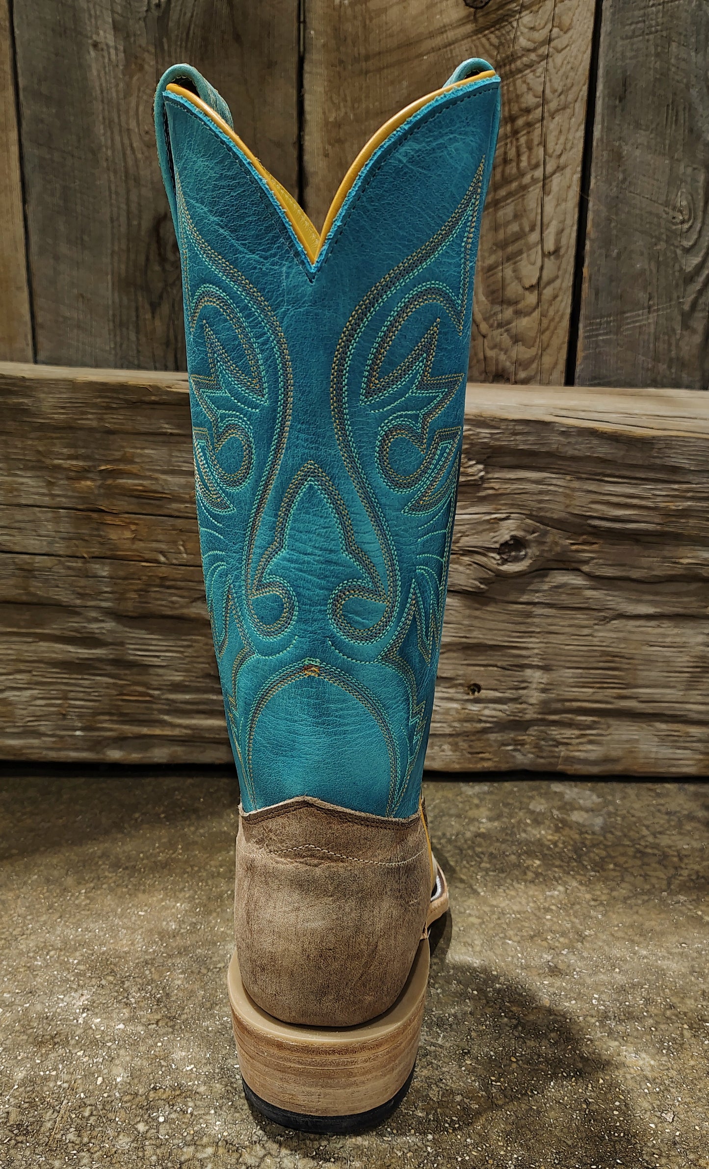 OLATHE SAND ANGRY ELK BUTT/SEA FOAM TOP BOOT
