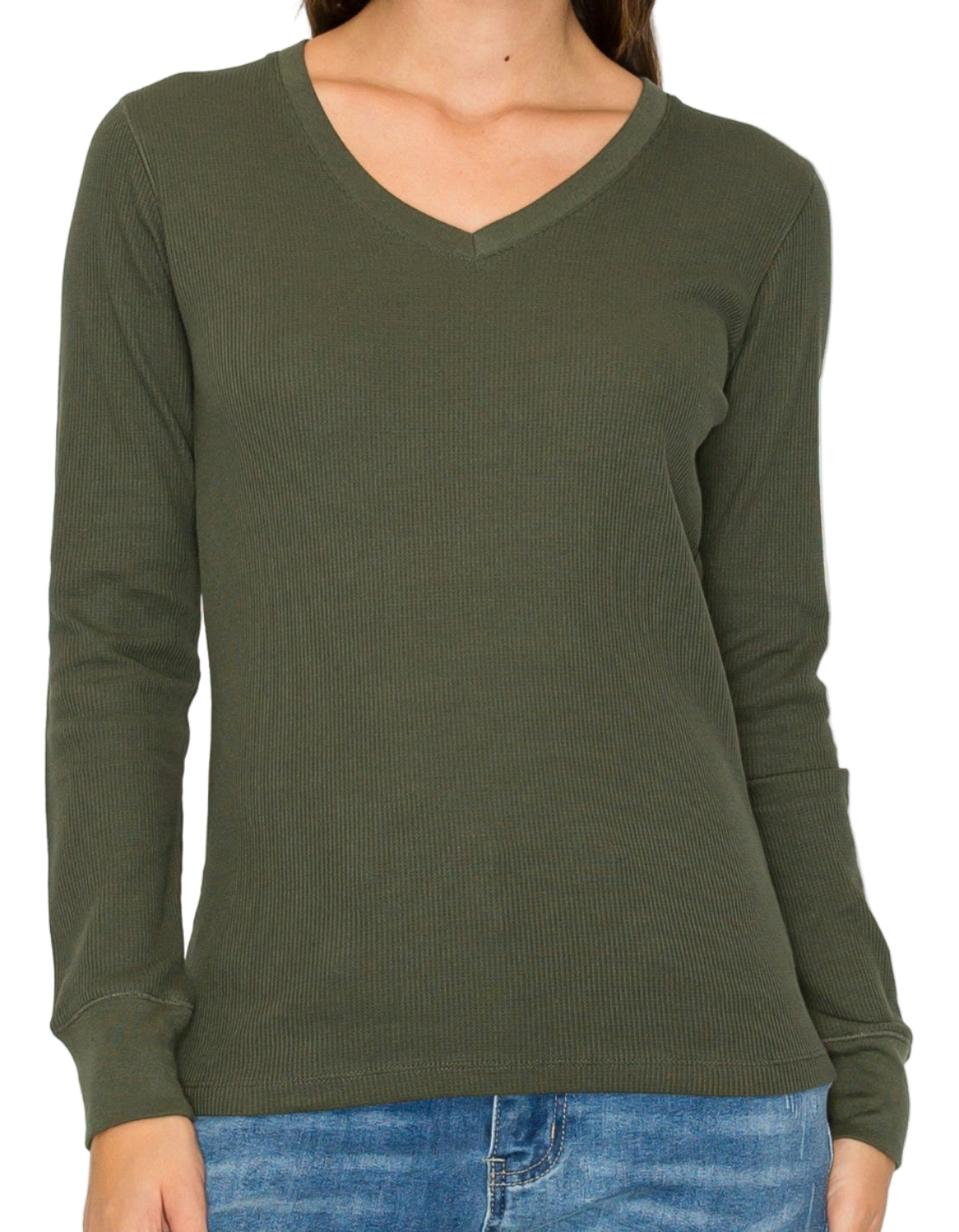 LADIES PLUS SIZE V-NECK WAFFLE KNIT TOP in OLIVE