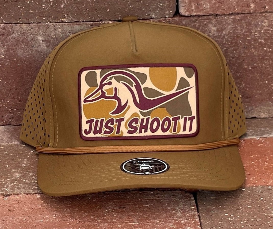 "JUST SHOOT IT"CAMO PATCH CAP in CARMEL MESH SNAPBACK