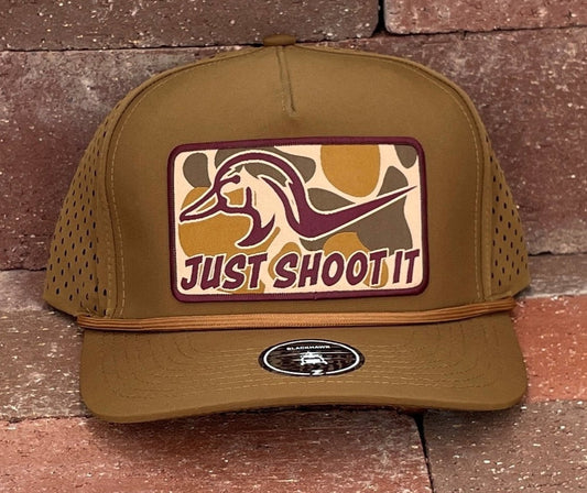 "JUST SHOOT IT"CAMO PATCH CAP in CARMEL MESH SNAPBACK