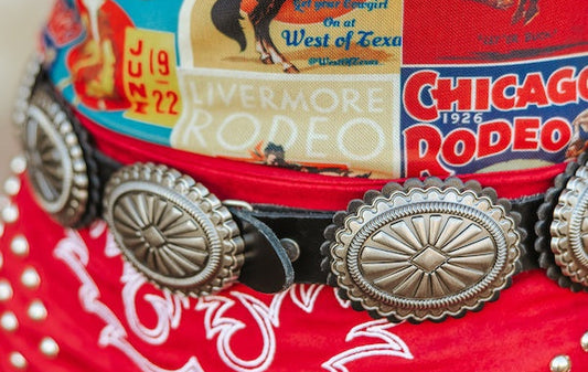 GENUINE BLACK LEATHER OVAL CONCHO BELT