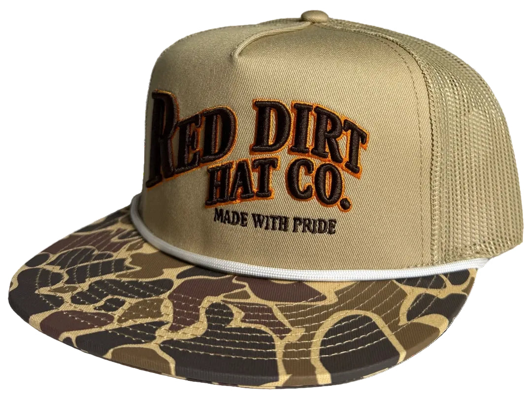RED DIRT HAT CO OLD SKOOL II HAT in TAN W/CAMO BILL