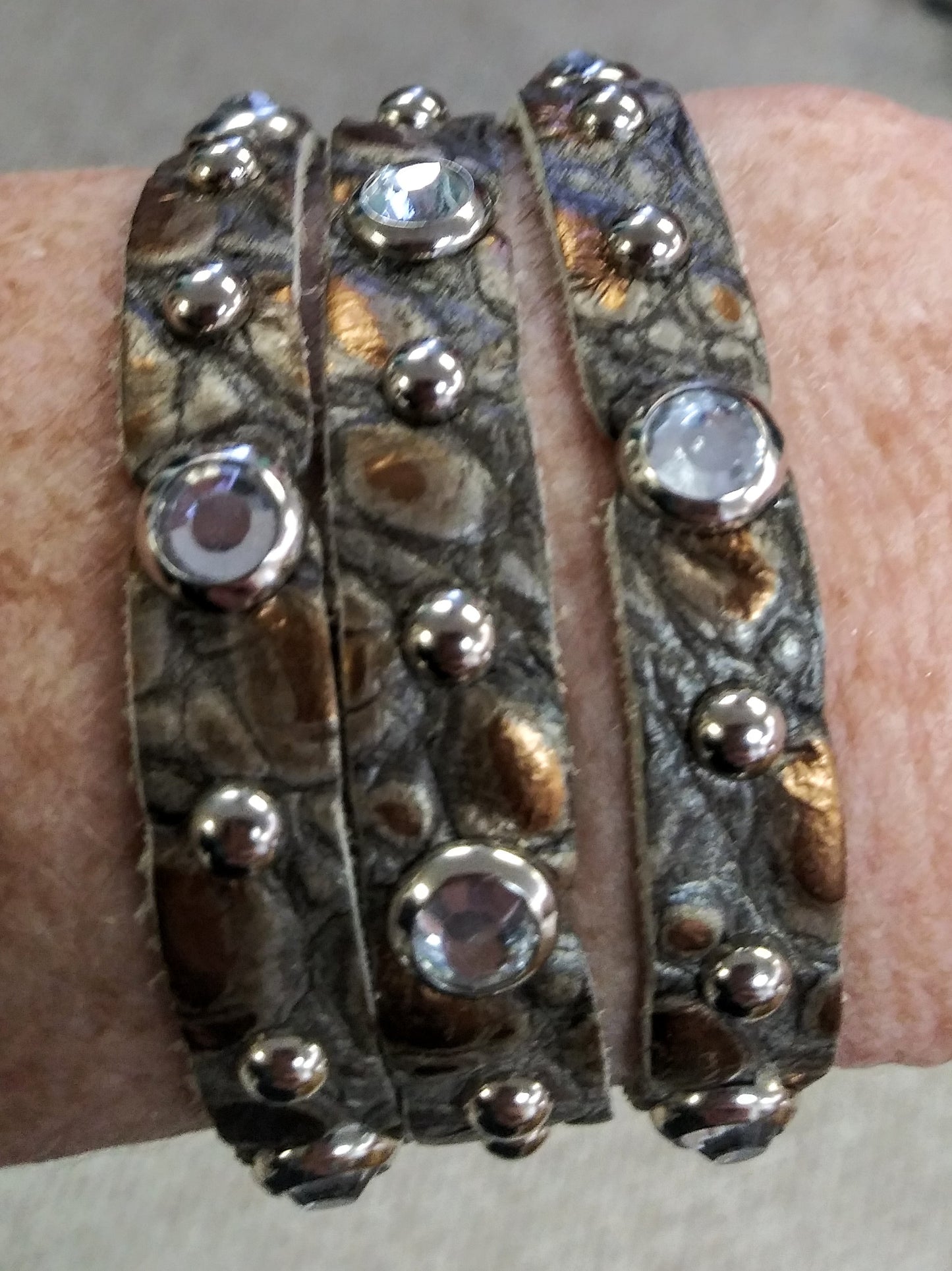 1" Fringe Rhinestone Studded Leather Bracelet
