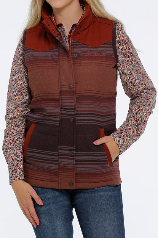 CINCH WOMEN'S TWILL QUILTED VEST - RED