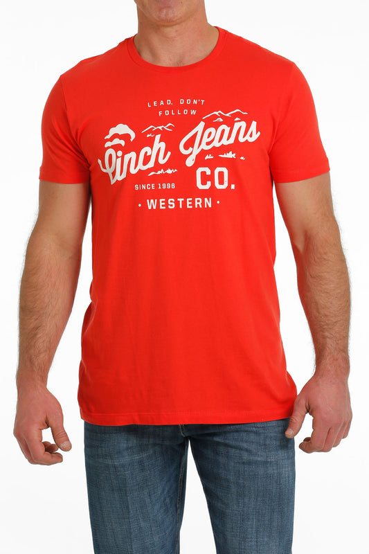 CINCH MEN'S LEAD DON'T FOLLOW SHORT SLEEVE GRAPHIC T-SHIRT - RED