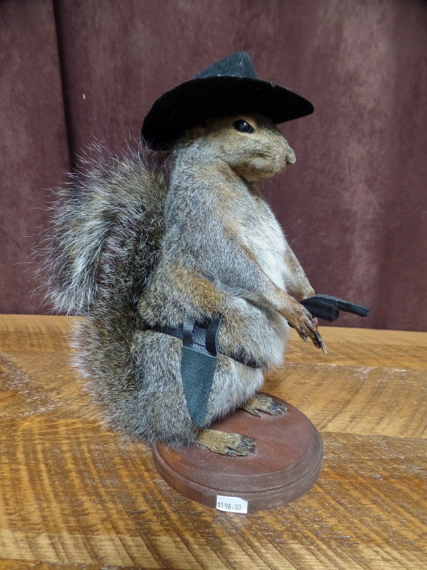 Rowdy Squirrel Mount